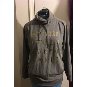 GAP Sweaters - Sweater GAP Sweaters - Sweater